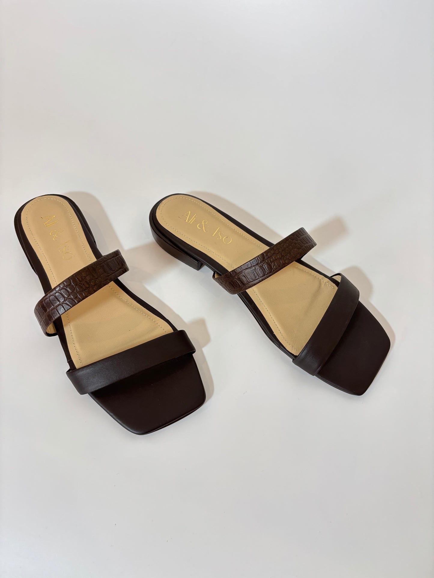 Sandalias Yvo - marrón